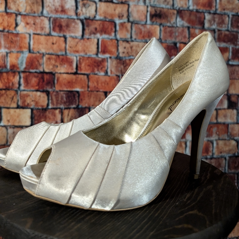 Lulu Townsend Vintage Satin Heels